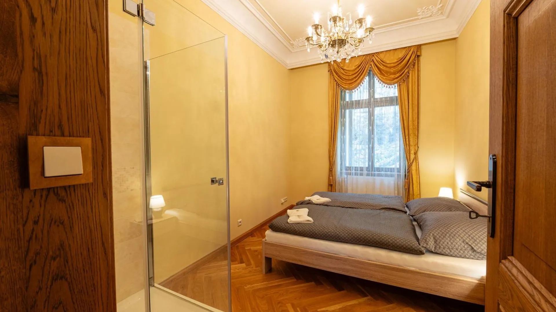 Zlaty Pelikan Apartments Karlovy Vary 0*,