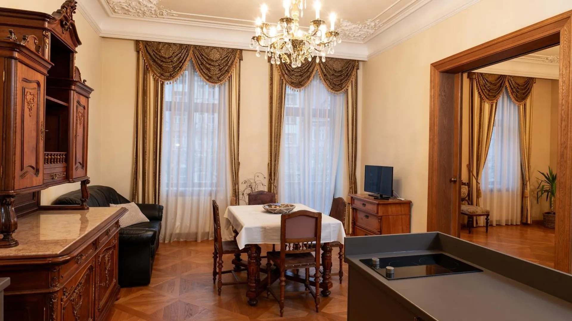 Zlaty Pelikan Apartments Karlovy Vary Czech Republic